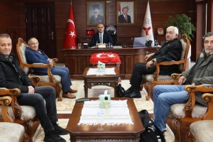 GİRESUN GAZETECİLER DERNEĞİ YÖNETİMİ OLARAK VALİMİZ MUSTAFA KOÇ'U ZİYARET ETTİK.