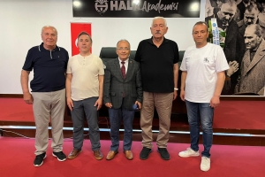 GİRESUN GAZETECİLER DERNEĞİ BAŞKANI BEKİR BAYRAM GÜVEN TAZELEDİ
