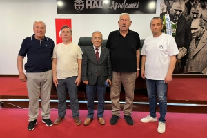 GİRESUN GAZETECİLER DERNEĞİ BAŞKANI BEKİR BAYRAM GÜVEN TAZELEDİ