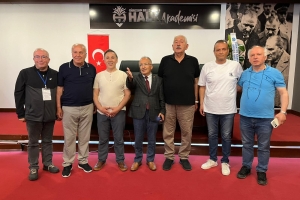 GİRESUN GAZETECİLER DERNEĞİ BAŞKANI BEKİR BAYRAM GÜVEN TAZELEDİ