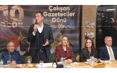 BELEDİYE BAŞKANI KÖSE VE MİLLETVEKİLİ IŞIK GEZMİŞ, GAZETECİLER GÜNÜNDE BASIN EMEKÇİLERİ İLE BULUŞTU